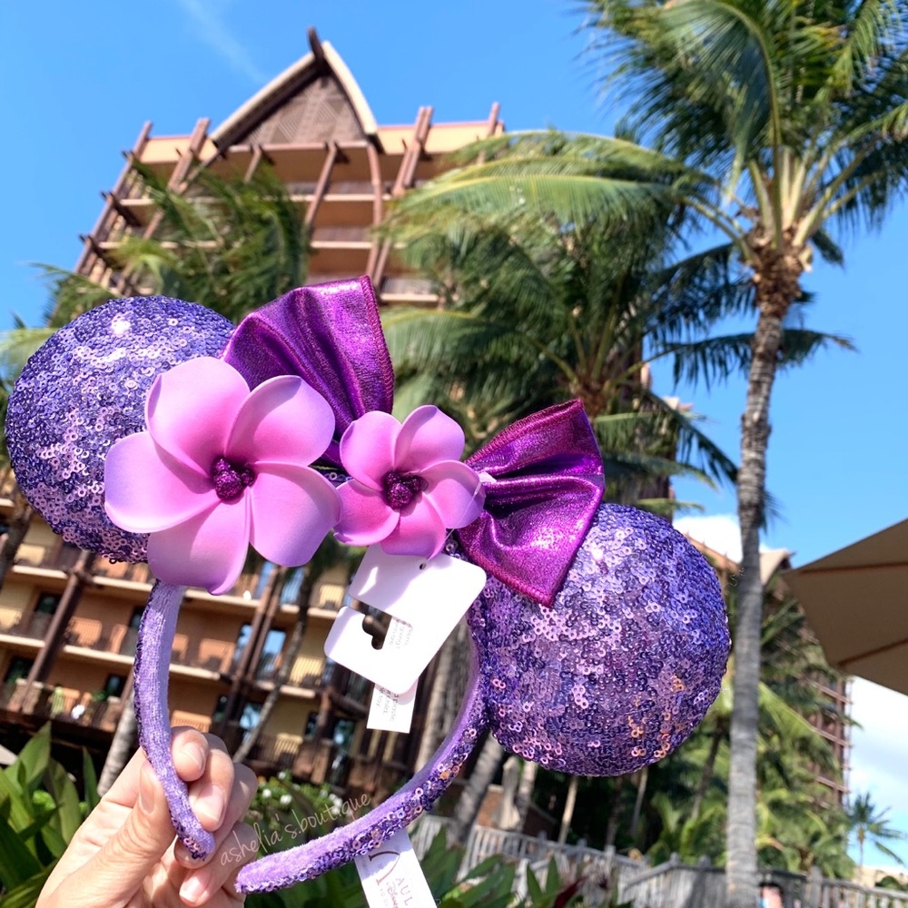 New Disney Aulani Minnie Mouse Ears